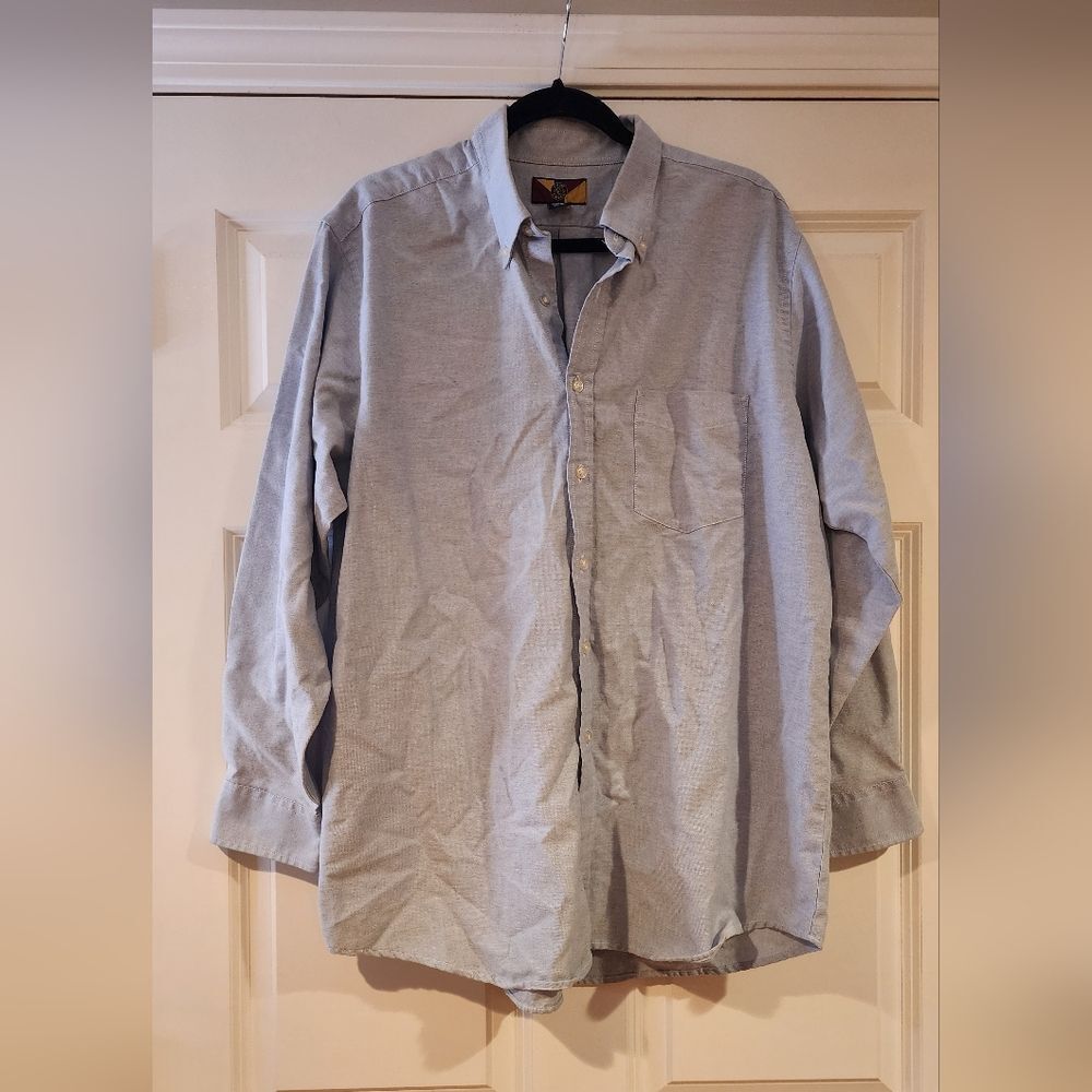 Camp Creek men's light blue button up shirt size XL